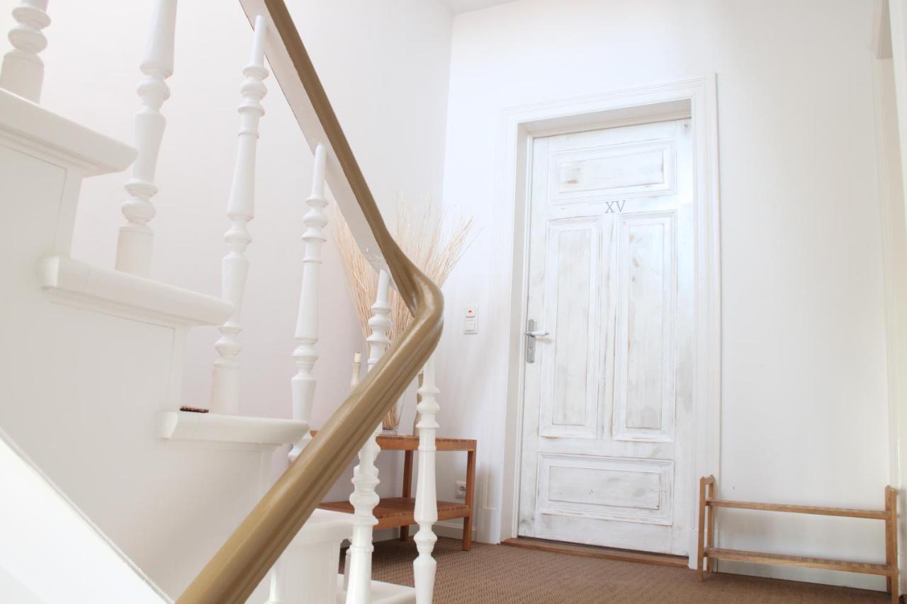 Apartment mit Balkon