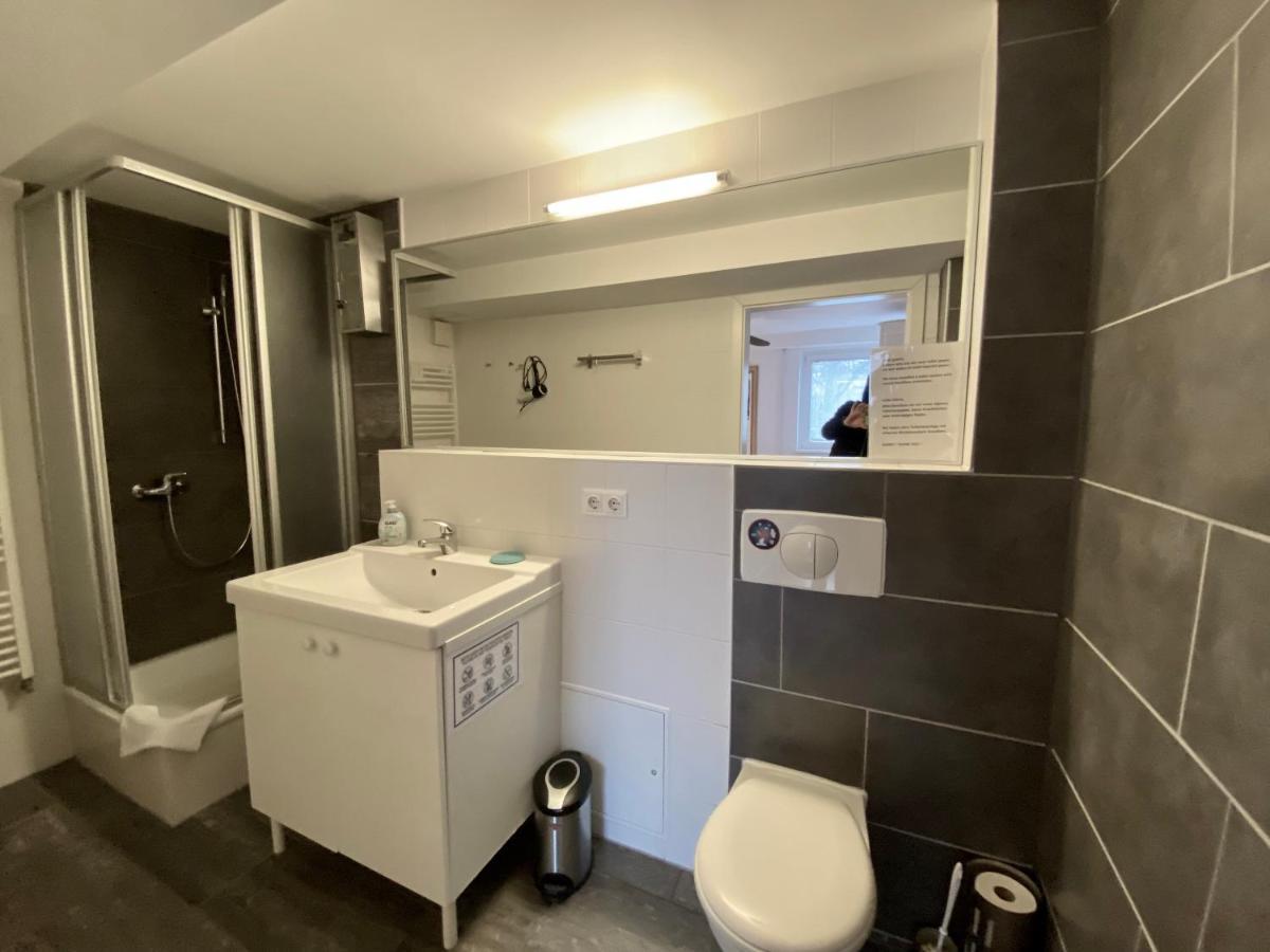 Apartment with Terrace,1308867742:JPEG