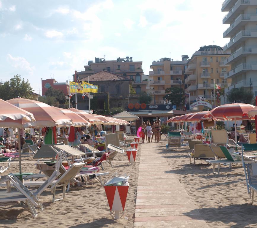 Junior Suite Beach Access,119135839:JPEG