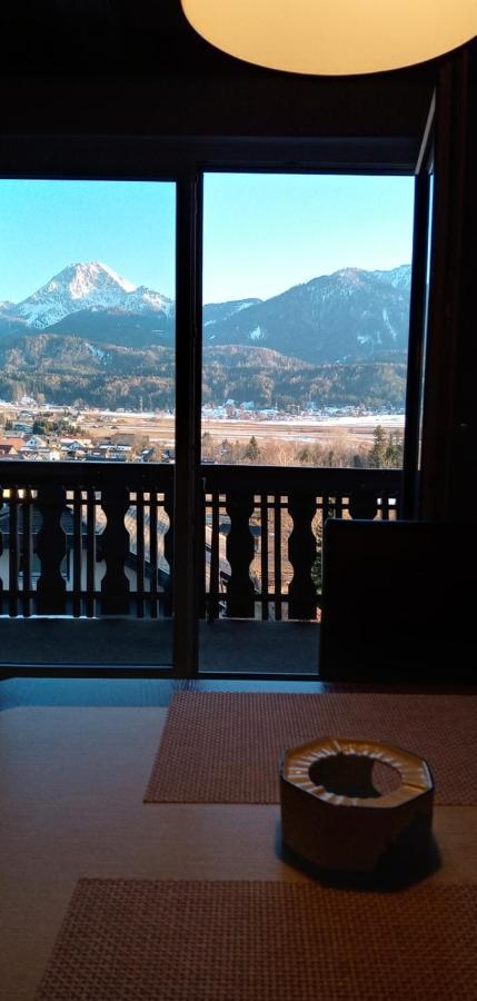 Apartment mit Blick auf die Berge