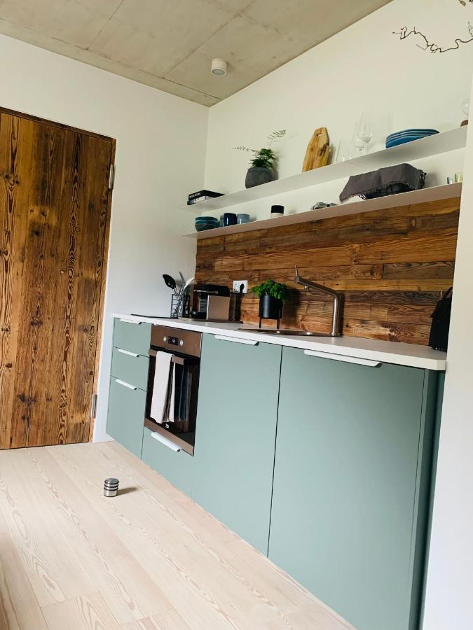 One-Bedroom Apartment,1244666089:JPEG