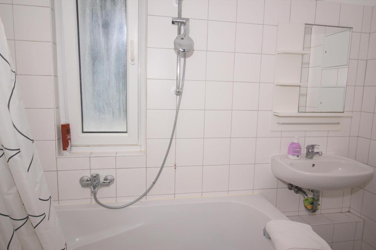 Three-Bedroom Apartment,1300571278:JPEG