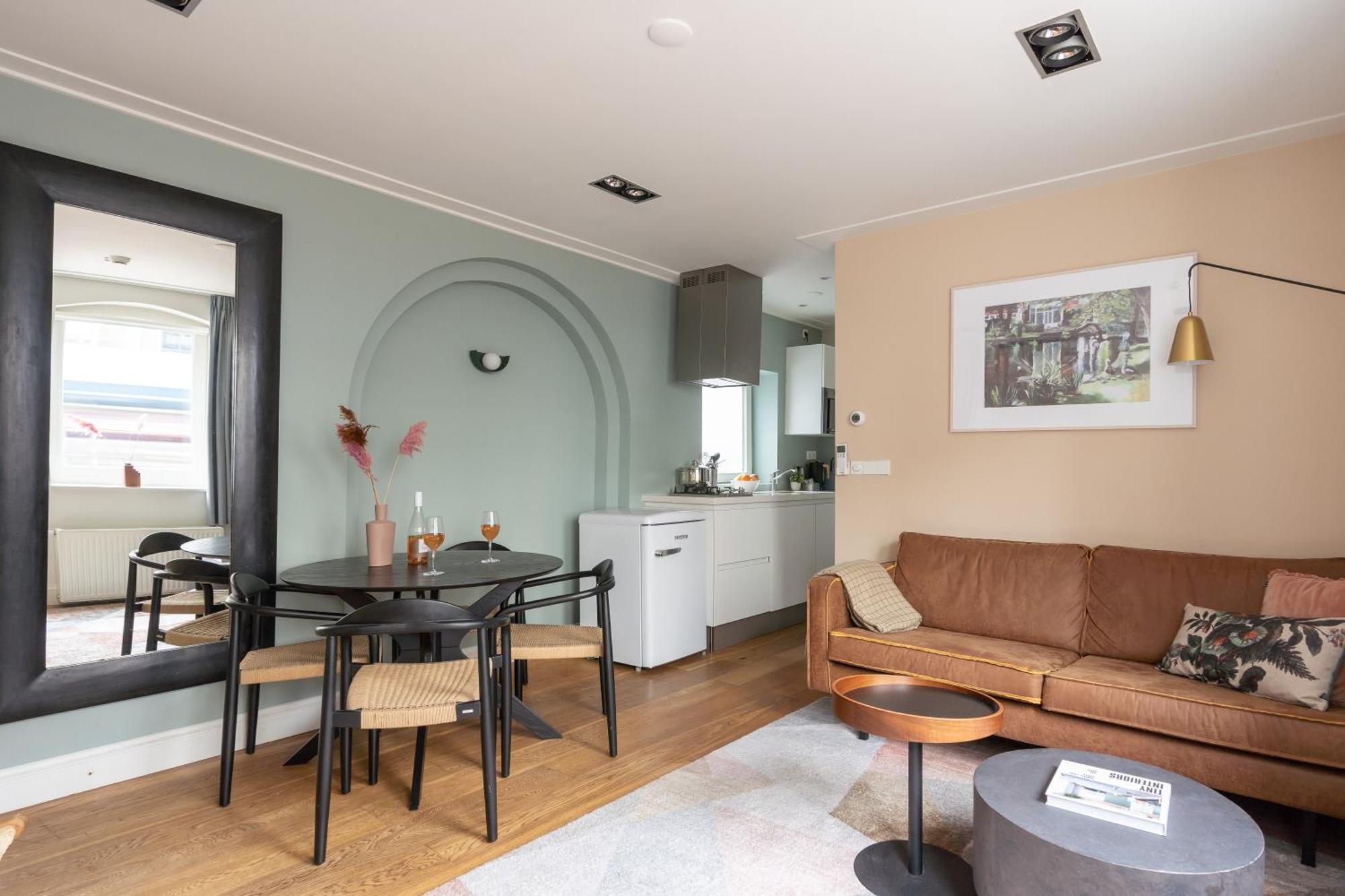 Große Ferienwohnung mit 1 Schlafzimmer