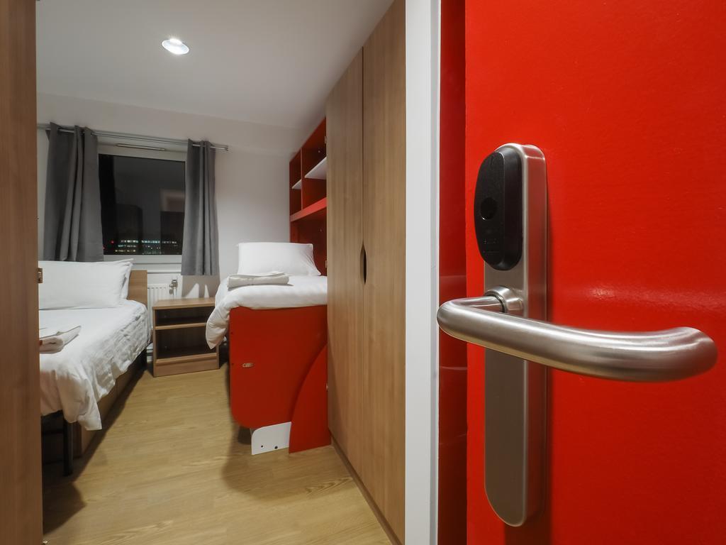 Standard Zweibettzimmer mit Gemeinschaftsbad