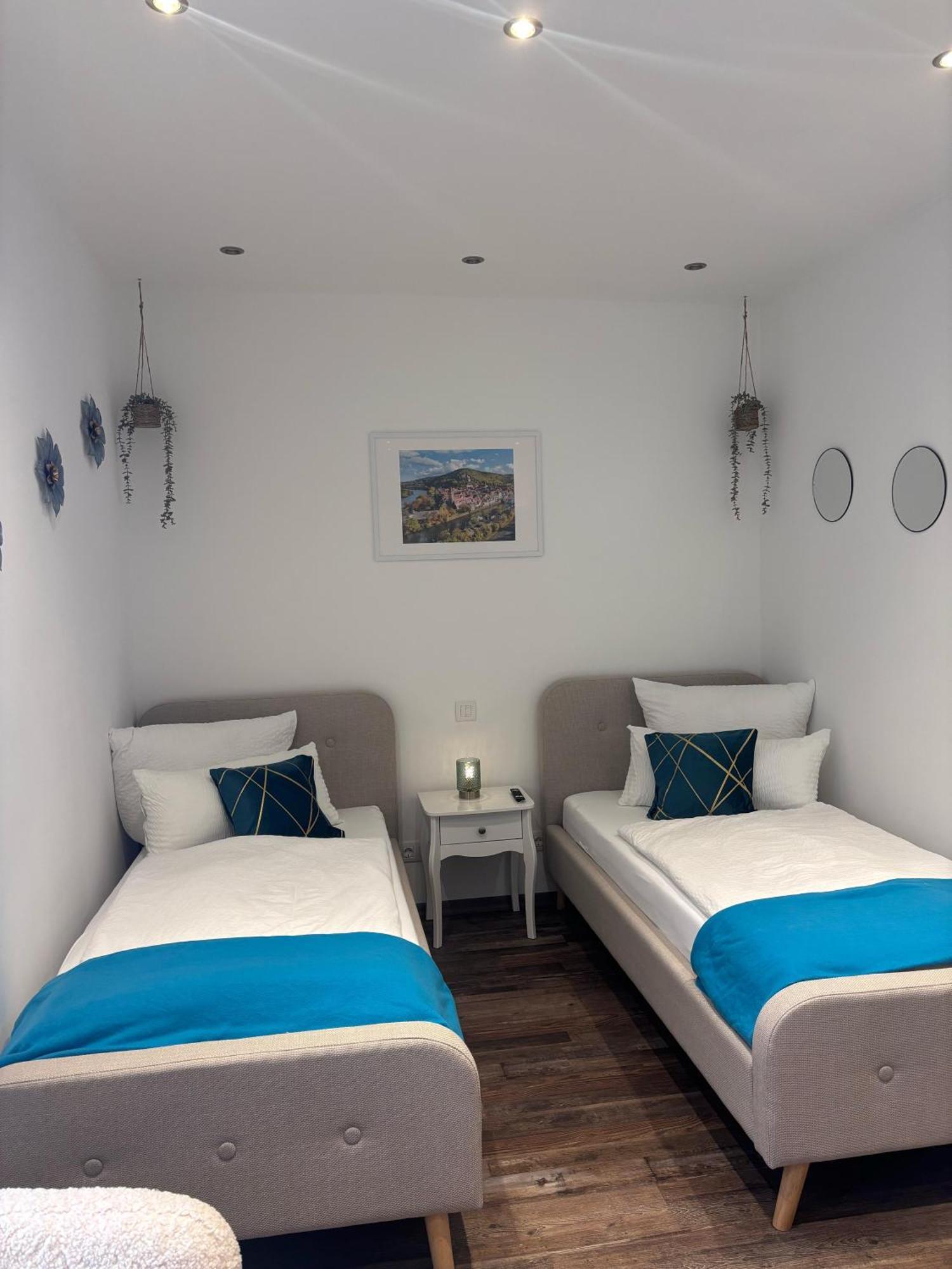 Two-Bedroom Apartment,1651753726:JPEG