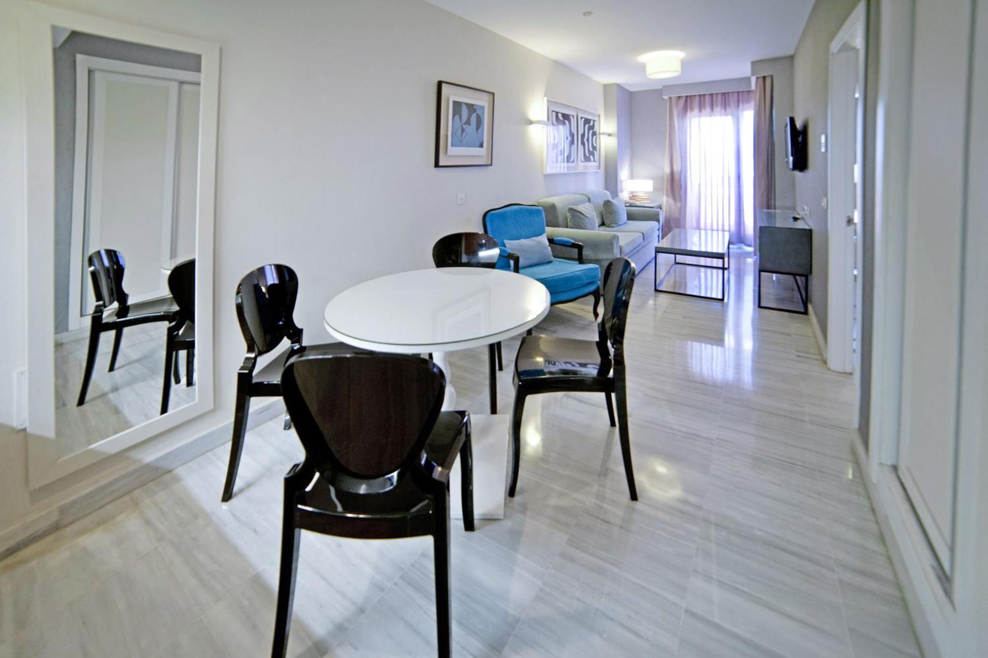 One Bedroom Apartment Sea View,1758540843:JPEG