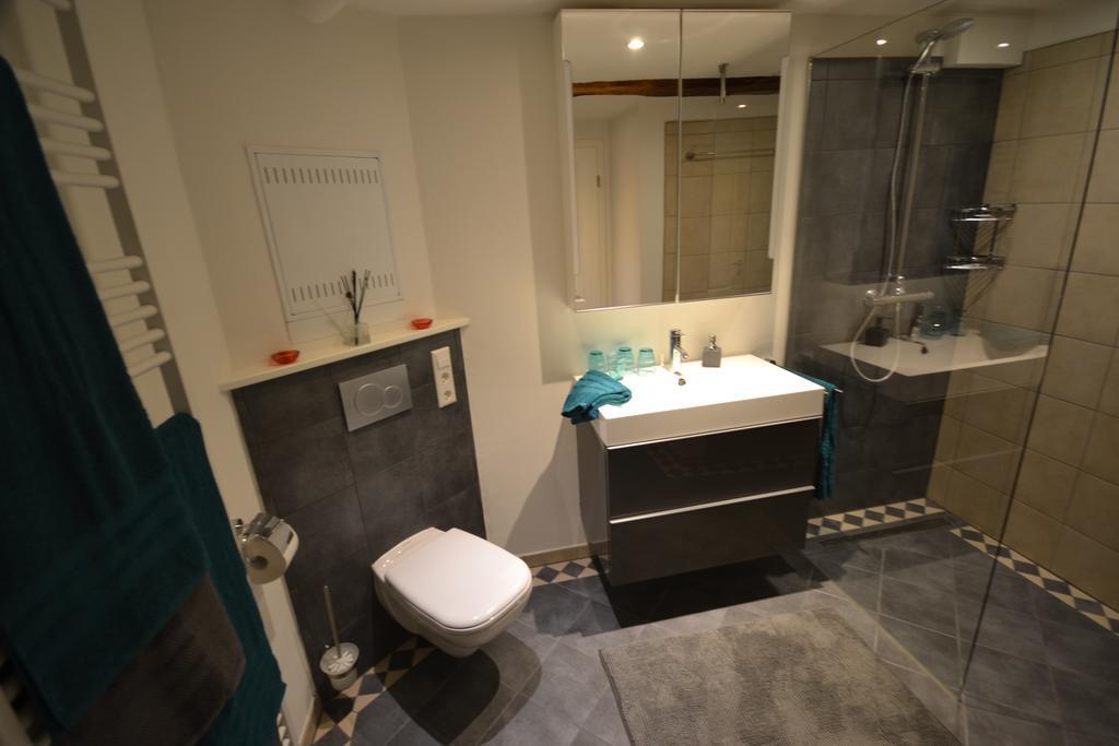 Two-Bedroom Apartment,202924366:JPEG