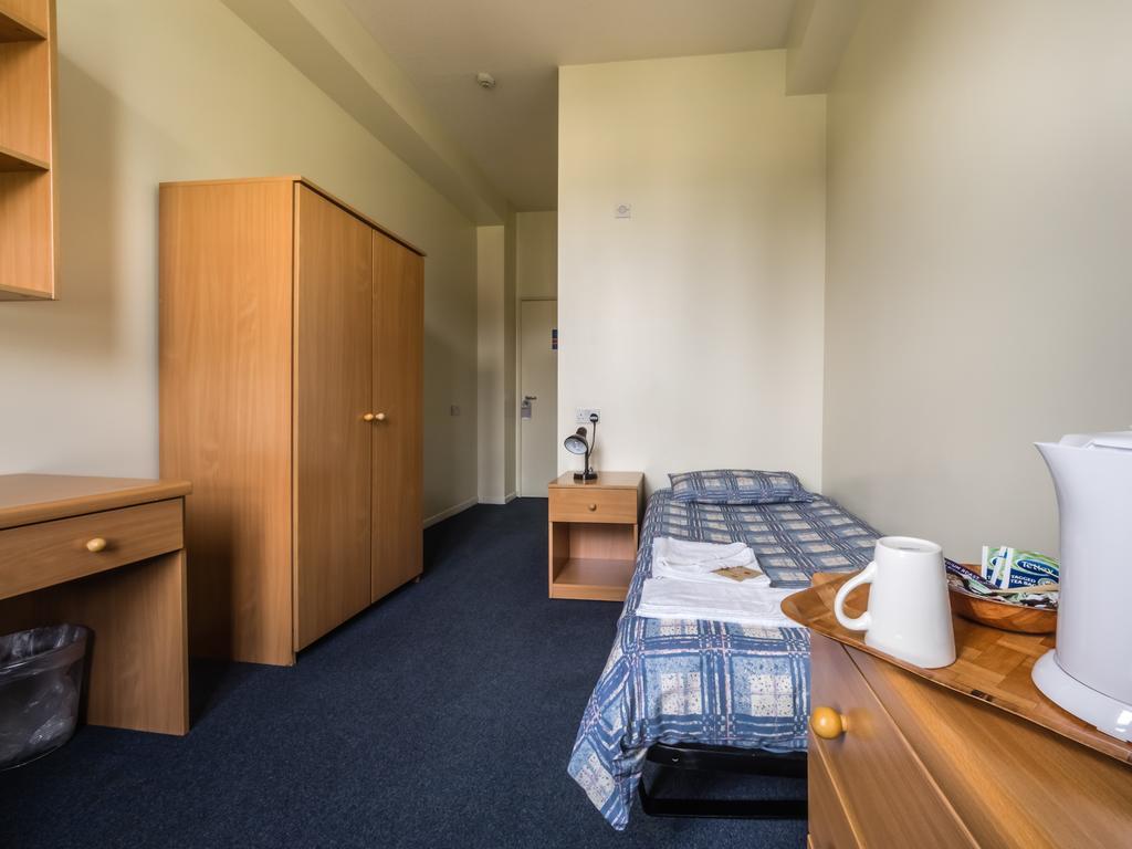 Single Room,268376829:JPEG