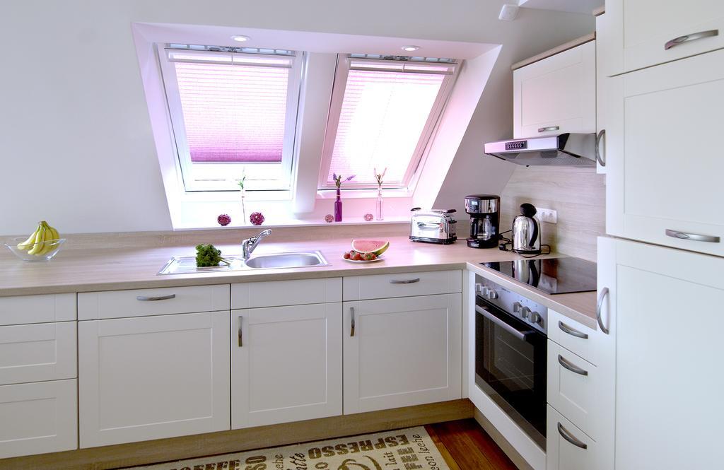 Two-Bedroom Apartment 311 06
