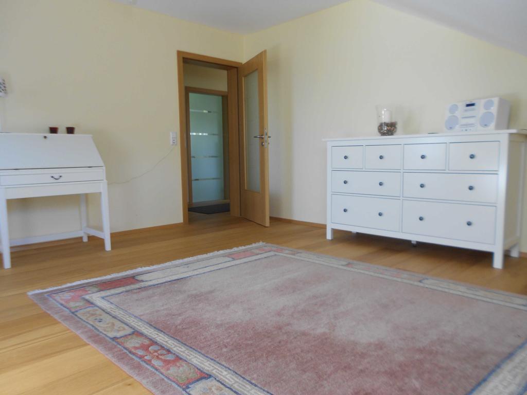 Apartment mit 2 Schlafzimmern und Balkon