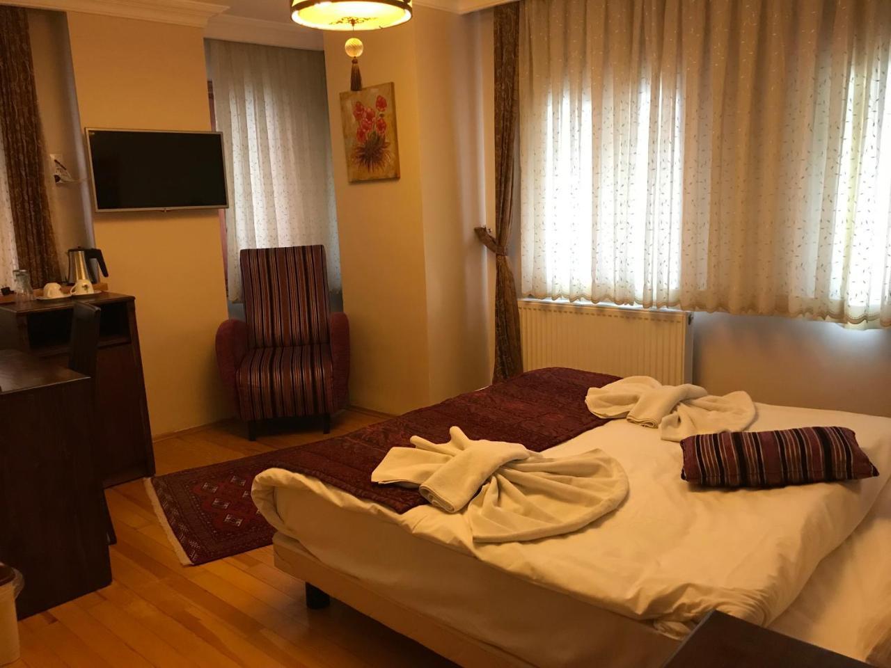 Deluxe Doppel-/Zweibettzimmer mit Balkon