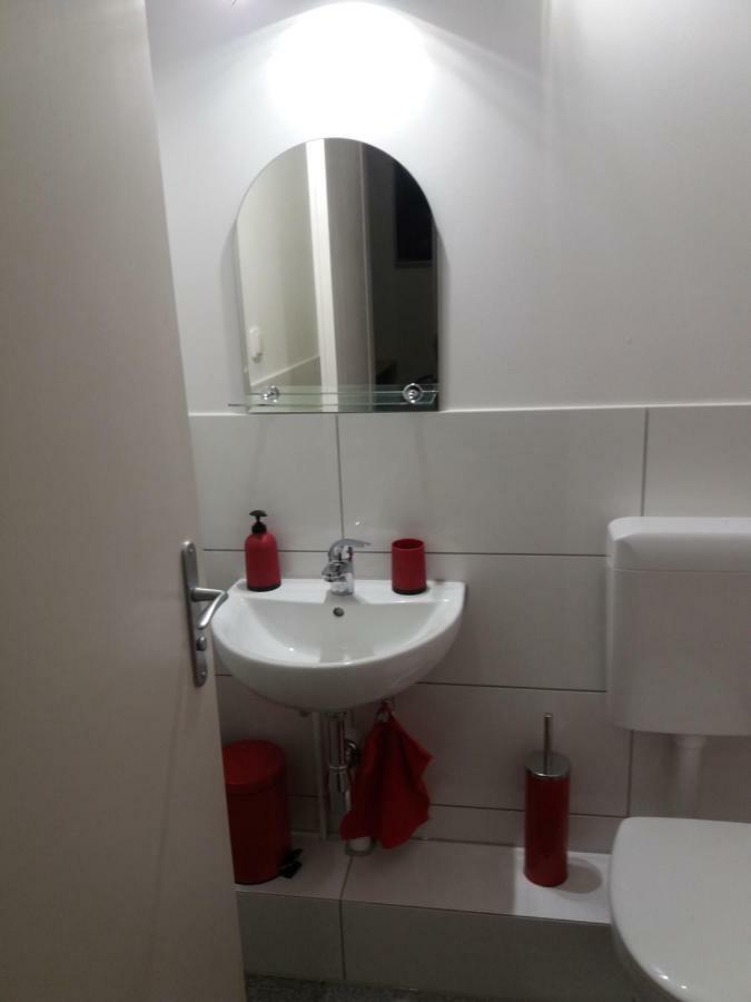 Studio Apartment,857710013:JPEG