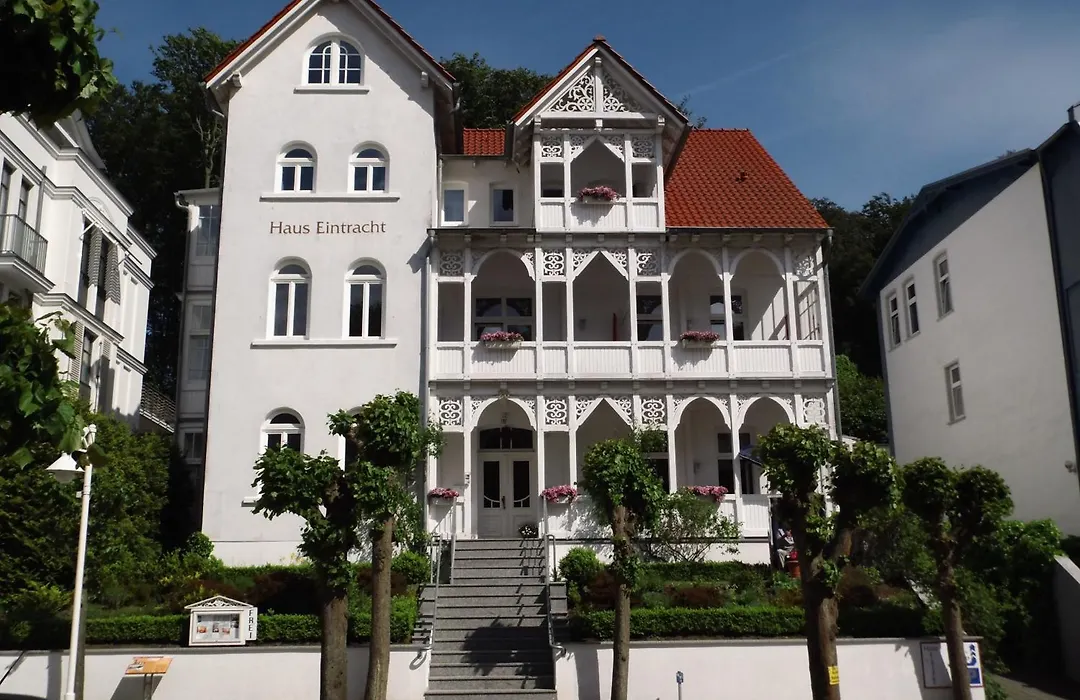 Apartments Haus Eintracht Sellin-1