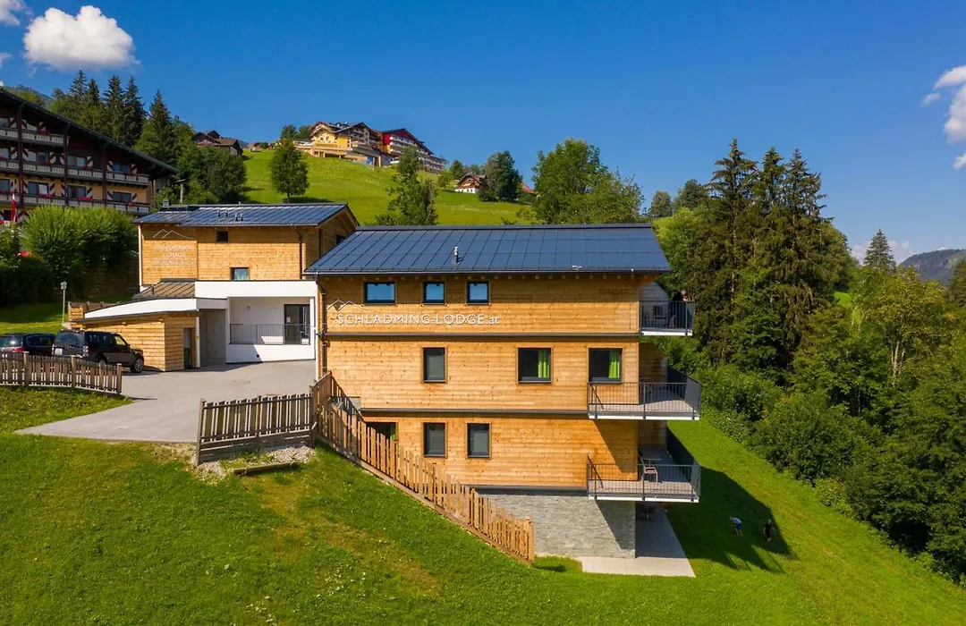 Panorama Lodge Premium Apartments-1