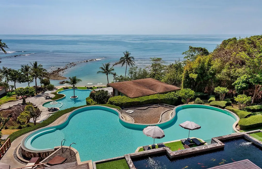 Shasa Resort - Luxury Beachfront Suites-1
