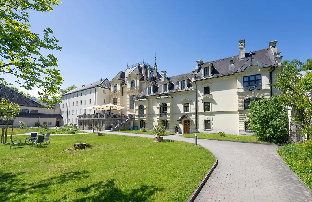 Johannes Schlössl - Gästehaus der Pallottiner am Mönchsberg-1