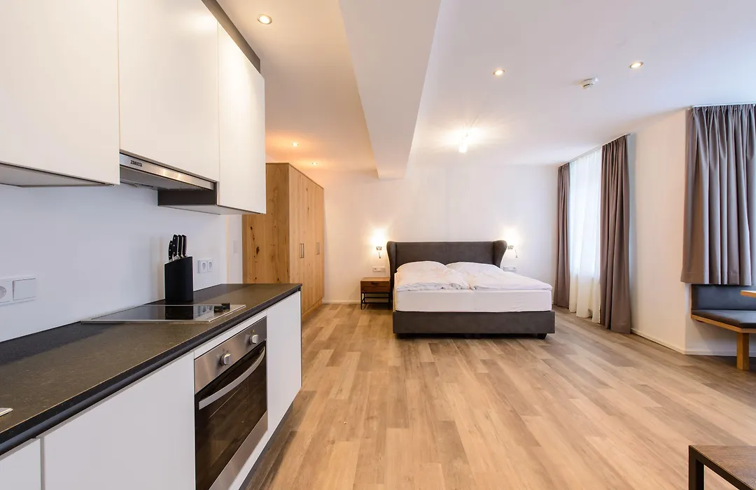 Kaiser Max Design Appartements-1