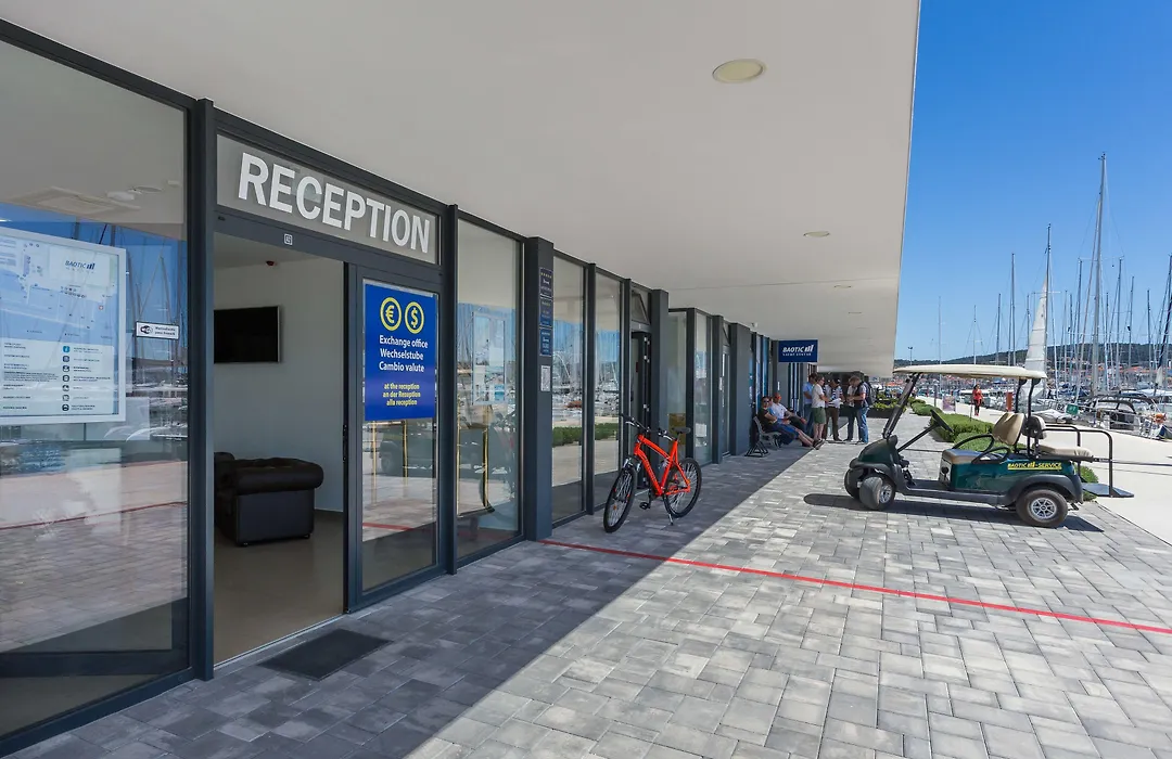 Marina Baotic Apartments-1