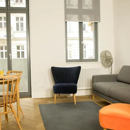 Berlin Base Apartments - Kreuzberg-2