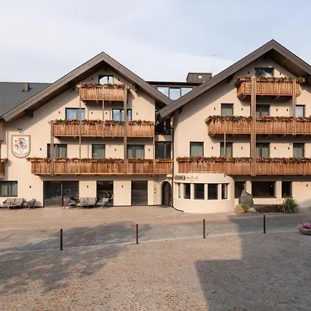 Am Brunnen Apartments-2