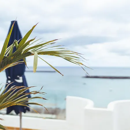 Apartamentos Islamar Arrecife (Adults Only)-2