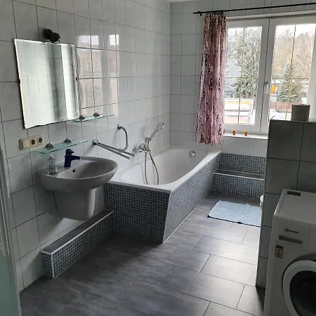 Apartment mit Balkon-2