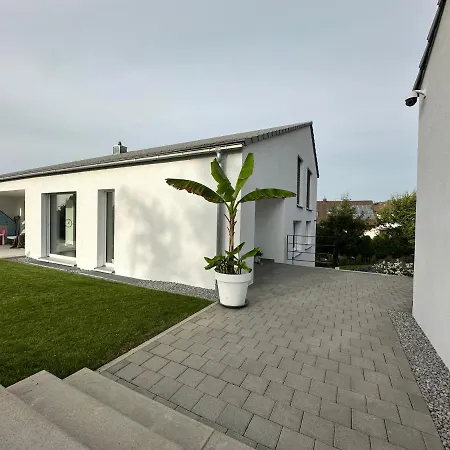 Modernes Apartment mit eigener Terrasse&Garten-2