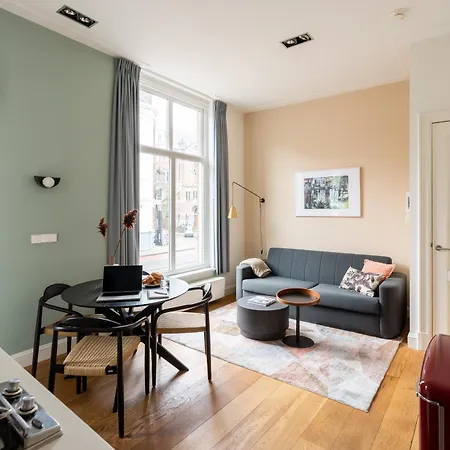 Numa Amsterdam Helmers-2
