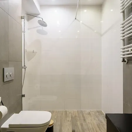 Rentplanet - Apartamenty Stare Miasto-3