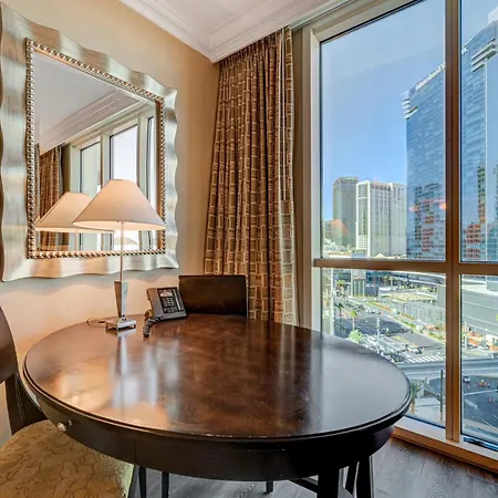 Luxury Studio Mgm Signature, Great Location, Lazy River, No Resort Fees-3
