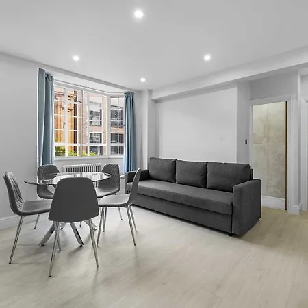 Chelsea Cloisters Serviced Apartments-2