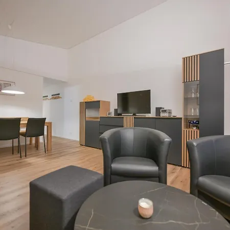 Tgesa La Roiva, Ferienwohnungen mit Hallenbad und Sauna-2