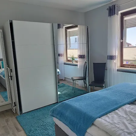 Ferienwohnung mit Meerblick, 2 Schlafzi, Box- Bett, Süd- Balkon, eig, Parkplatz, Glasfaser-3