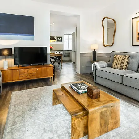 Livinparis - Luxury 3 & Ac 4 Bedrooms Montmartre I-3