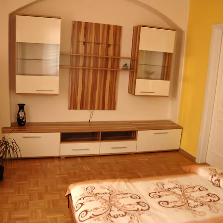 Apartments Stirl-2