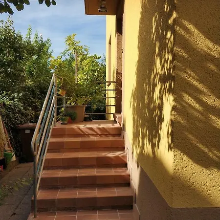Lovely Studio In Cannstatt-2