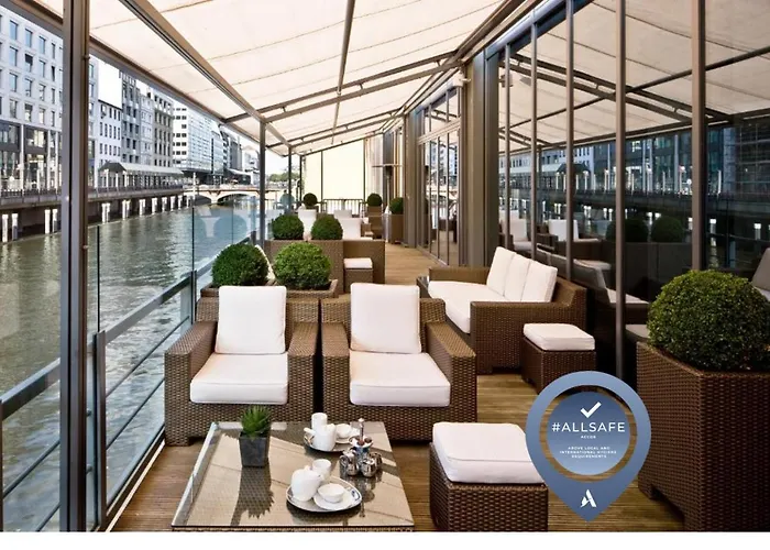 Jacuzzi-Hotel: Sofitel Hamburg Alter Wall