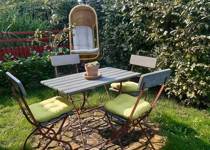 Ferienwohnung Mit Garten