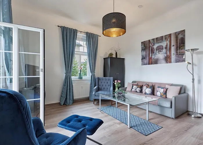 Luxury Boutique Pension