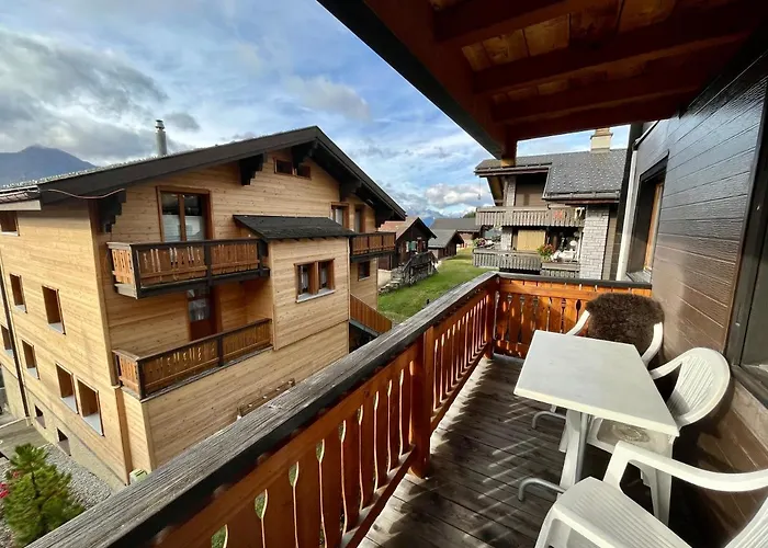 Chalet Diana - Spacious Flat - Village Core - South Facing - Ski-In/Ski-Out