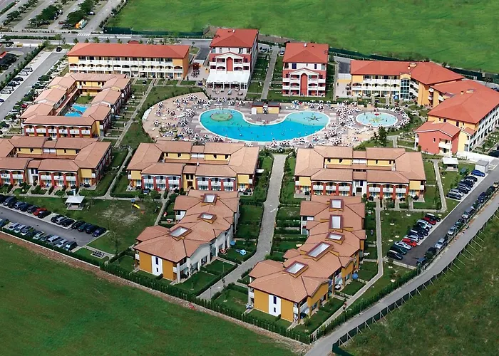 Pini Village Lido Altanea
