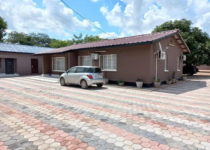 Kasuda Three Bedrooms House In Livingstone