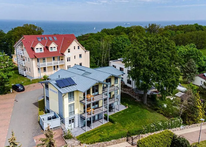 Ferienvermietung: Ferienwohnungen Altmann - 4 Villa Bergfrieden Süd