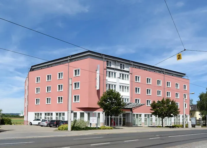 Hotel Am Strand Amedia Dresden Elbpromenade, Trademark Collection By Wyndham