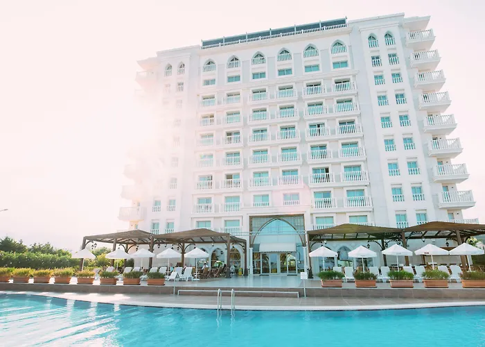 Resort: Crowne Plaza Antalya By Ihg