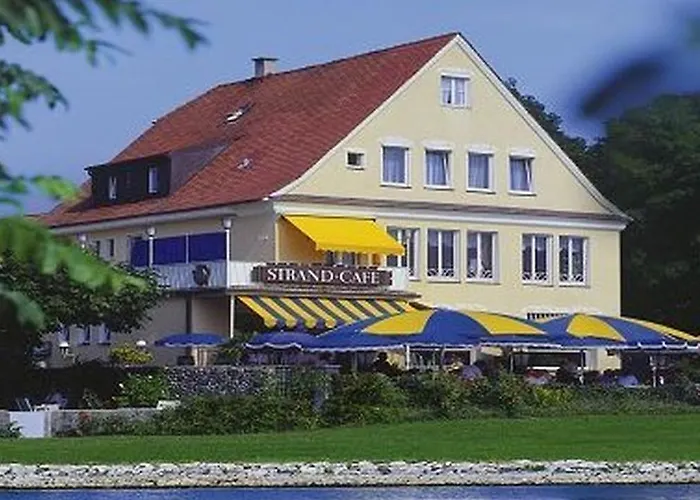 Hotel Strand-Café mit Gästehaus Charlotte