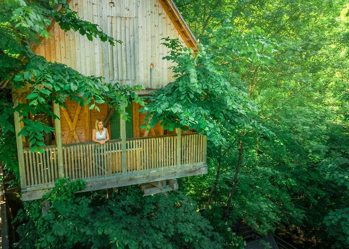 Strandhotel: Garden Village Bled