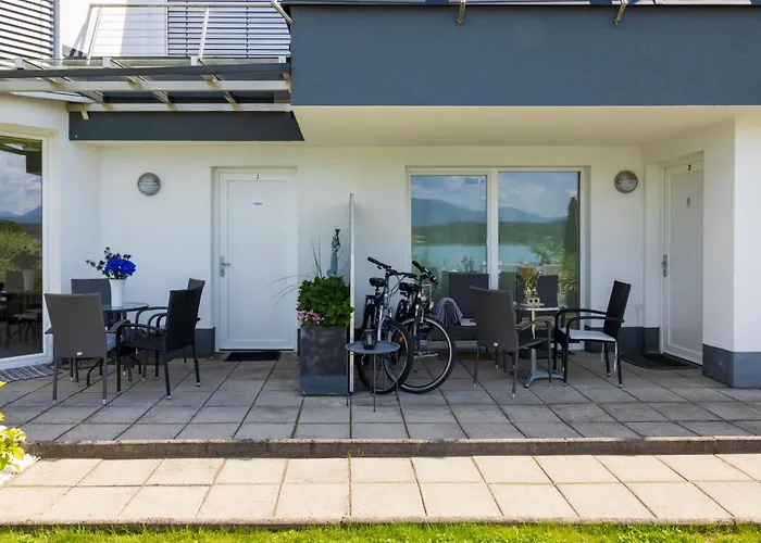 Lakeside Apartments - Adults Only