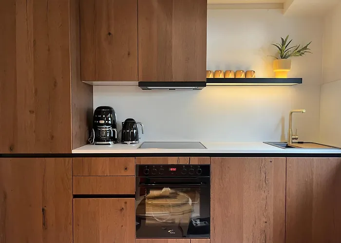 Ferienvermietung: Haus Shiralee - Das Ferienhaus Warnemünde