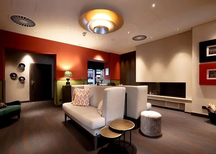 Hotel Am Western Plus St. Raphael